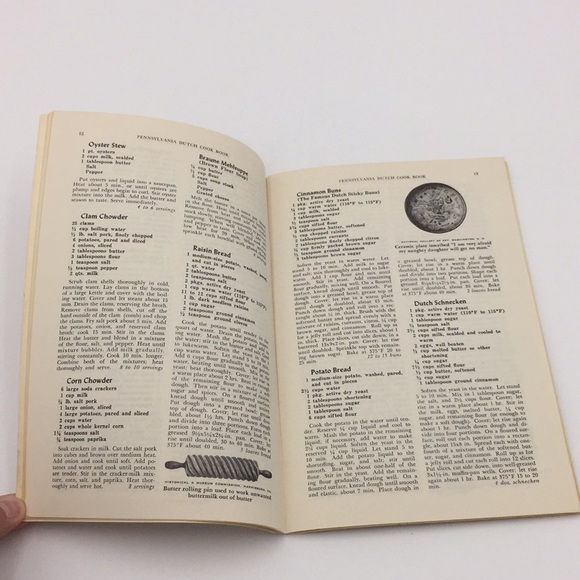 1960 Pennsylvania Dutch Cookbook Recipes 1960 Vintage Early Dutch Settlers - Picture 3 of 6